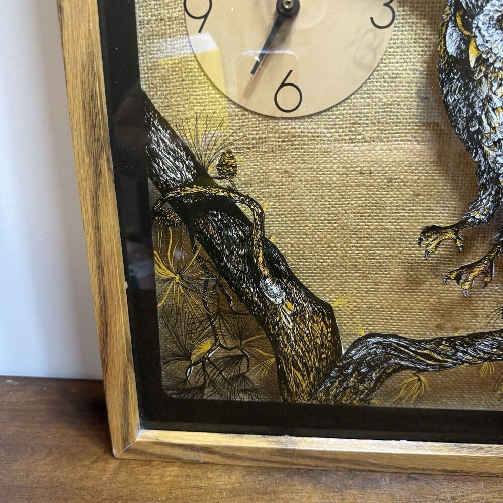 VTG Elgin Wall Clock owl landing on tine branch 70s mcm Retro Glass Clock Owls - Picture 4 of 13
